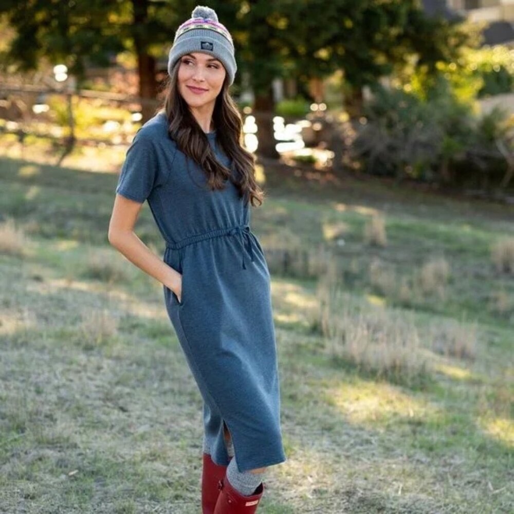 Evy's Tree The Carley Dress NWT Size Medium Navy Blue Stonewashed Fleece